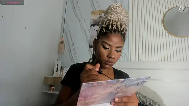 Snapshot of Afro_Luna chatting on 19, 1, 2026 Afro Luna online show from 19, 1, 2026