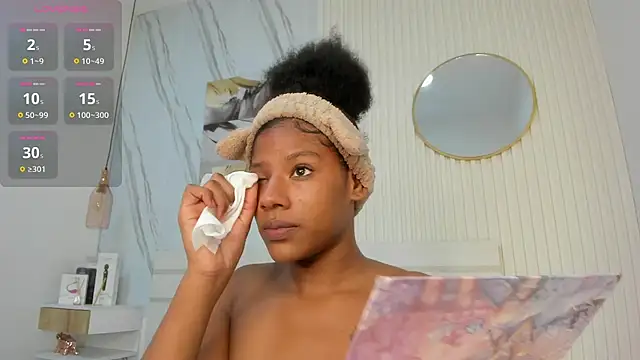 Snapshot of Afro_Luna chatting on 6, 2, 2026 Afro Luna online show from 6, 2, 2026