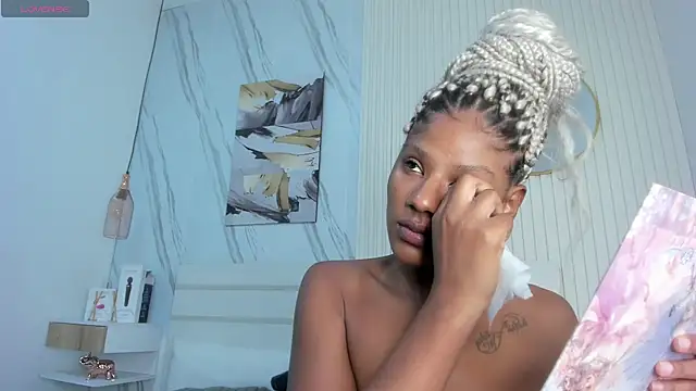 Snapshot of Afro_Luna chatting on 21, 2, 2026 Afro Luna online show from 21, 2, 2026