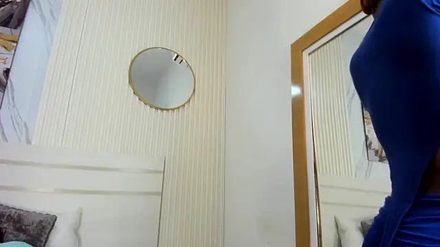 Snapshot of Afro_Luna chatting on 1, 4, 2026 Afro Luna online show from 1, 4, 2026