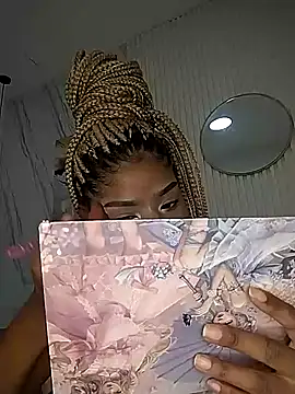Afro Luna online show from 8, 5, 2026