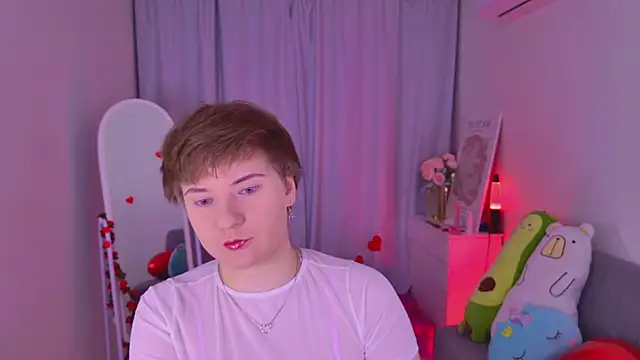 Snapshot of melissa___moore chatting on 13, 2, 2026 melissa moore online show from 13, 2, 2026