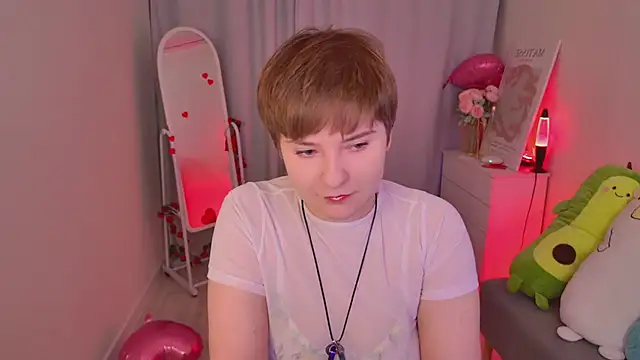 Snapshot of melissa___moore chatting on 18, 2, 2026 melissa moore online show from 18, 2, 2026