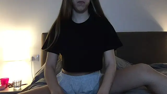 Snapshot of Martimartinaxx chatting on 6, 5, 2026 Martimartinaxx online show from 6, 5, 2026