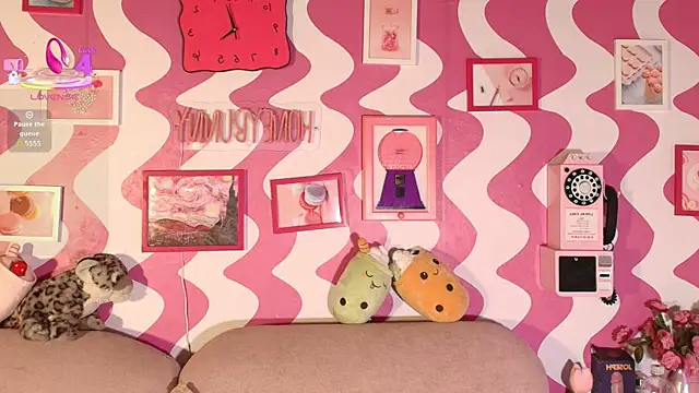 the girl with the red hai online show from 10, 1, 2026