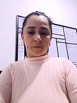 Snapshot of Sex_Annie chatting on 15, 4, 2026 Sex Annie online show from 15, 4, 2026