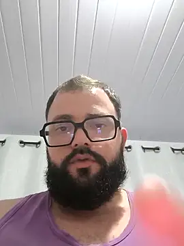 Snapshot of NoahRJ1 chatting on 14, 12, 2025 NoahRJ1 online show from 14, 12, 2025