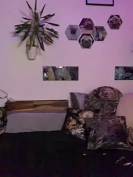 Snapshot of Shy-Ivy chatting on 25, 6, 2026 Shy-Ivy online show from 25, 6, 2026