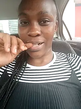 Snapshot of Hot_Bery chatting on 18, 12, 2025 Hot Bery online show from 18, 12, 2025