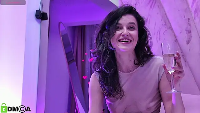 Snapshot of AnnaHarperX chatting on 7, 3, 2025 AnnaHarperX online show from 7, 3, 2025