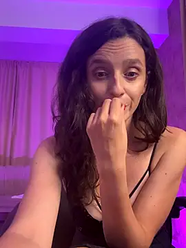 Snapshot of AnnaHarperX chatting on 24, 9, 2025 AnnaHarperX online show from 24, 9, 2025