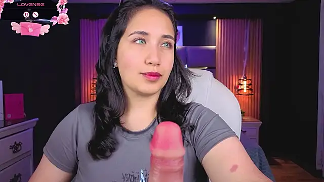 Snapshot of Lauroberts7 chatting on 16, 2, 2026 Lauroberts7 online show from 16, 2, 2026