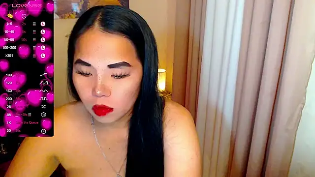 SquirtyLillyx online show from 21, 12, 2025