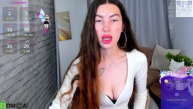 Snapshot of LiraRevery chatting on 18, 12, 2025 LiraRevery online show from 18, 12, 2025