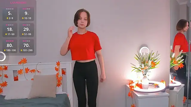 UmbraVelour online show from 2, 12, 2025