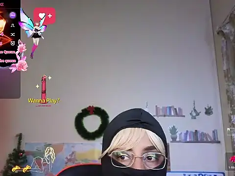 LaReineCleo online show from 2, 12, 2025