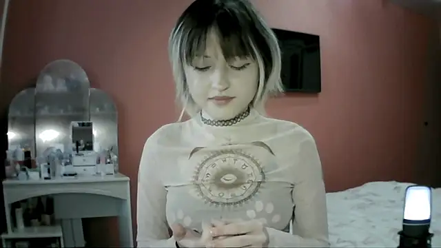 SkylaPorter online show from 3, 12, 2025