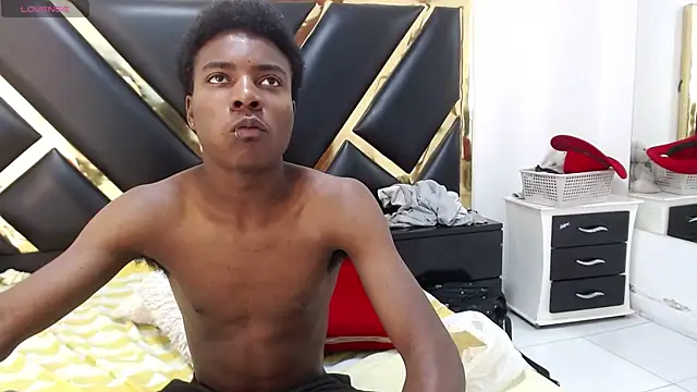 NoahJhonson69 online show from 29, 4, 2026