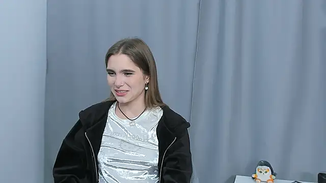 Snapshot of RozanneJordan chatting on 22, 11, 2025 RozanneJordan online show from 22, 11, 2025