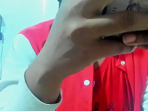 Snapshot of ebony_cristal_1 chatting on 8, 1, 2026 ebony cristal 1 online show from 8, 1, 2026