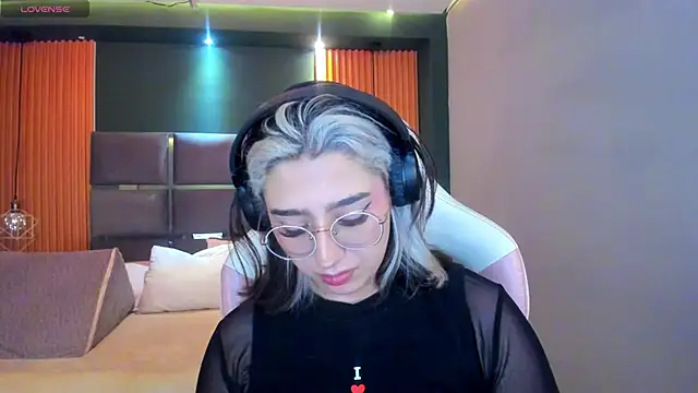 GabyRose9 online show from 6, 5, 2026