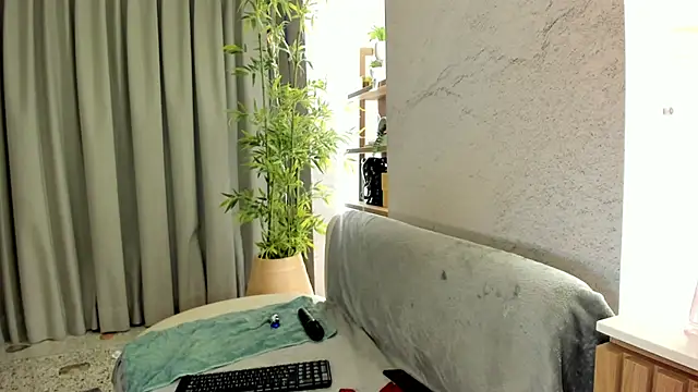 Snapshot of IsabelaStefano chatting on 23, 4, 2026 IsabelaStefano online show from 23, 4, 2026