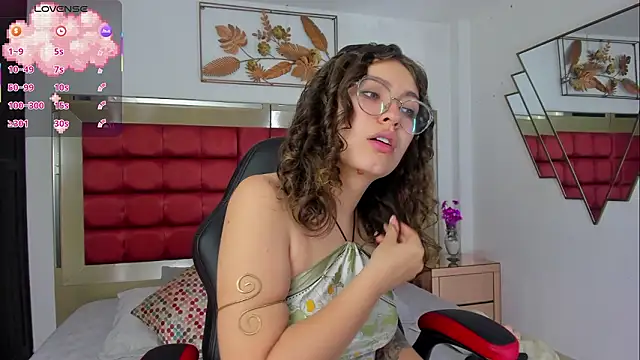 MarieTaylor  online show from 4, 2, 2026