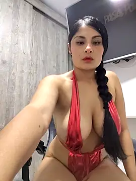 Snapshot of Laia_torres1 chatting on 4, 2, 2026 Laia torres1 online show from 4, 2, 2026