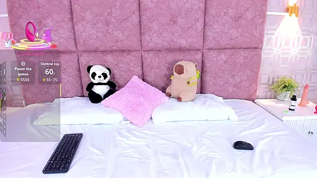 Snapshot of NathalieRoss1 chatting on 28, 2, 2026 NathalieRoss1 online show from 28, 2, 2026