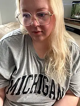 Kennaknox online show from 11, 1, 2026