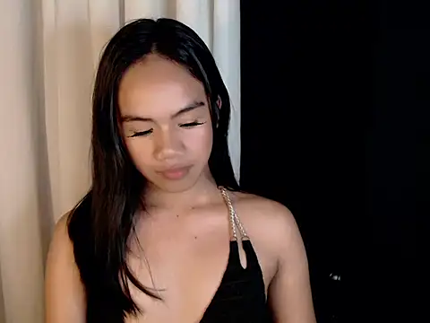 Snapshot of Ariluvsyou chatting on 13, 2, 2026 Ariluvsyou online show from 13, 2, 2026