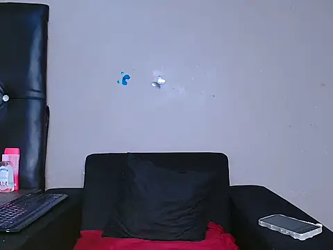 YELLOW-MELLO online show from 26, 11, 2025