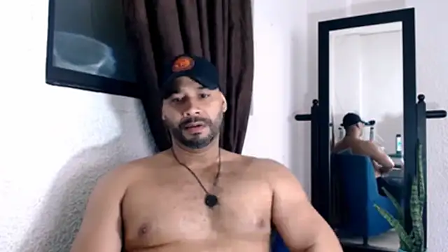 musclehetero online show from 14, 6, 2026