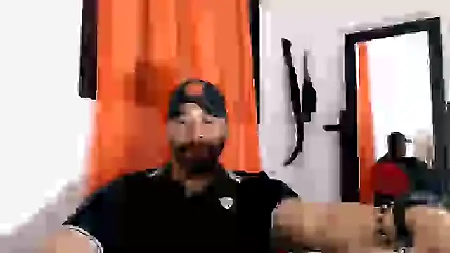 musclehetero online show from 18, 6, 2026
