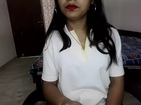 Snapshot of shivani_sharma_2 chatting on 26, 11, 2025 shivani sharma 2 online show from 26, 11, 2025