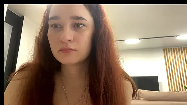 AylaRuer online show from 19, 12, 2025