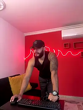 Snapshot of Mike_savage3 chatting on 6, 1, 2026 Mike savage3 online show from 6, 1, 2026