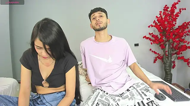 Snapshot of dracke_and_zara chatting on 10, 2, 2026 dracke and zara online show from 10, 2, 2026