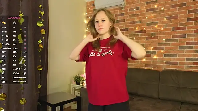 Snapshot of VoidElaris chatting on 16, 1, 2026 VoidElaris online show from 16, 1, 2026