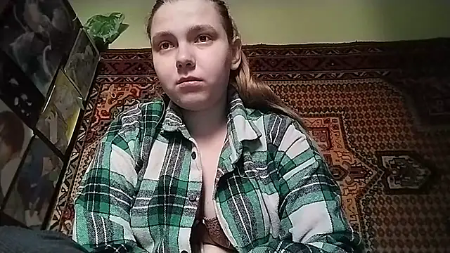 KikiBang online show from 23, 2, 2026