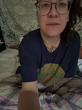 Snapshot of sareberr420 chatting on 8, 5, 2026 sareberr420 online show from 8, 5, 2026