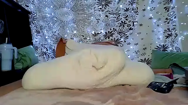 Snapshot of sareberr420 chatting on 10, 5, 2026 sareberr420 online show from 10, 5, 2026