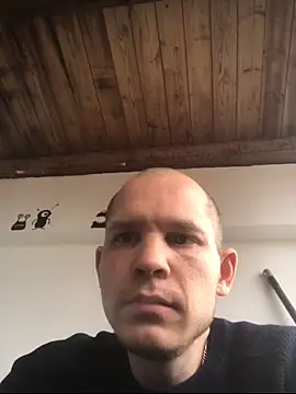 Spielzeugtwink online show from 12, 6, 2026