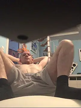 Spielzeugtwink online show from 24, 6, 2026