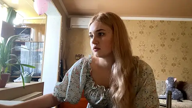 Snapshot of Malley_Saunds chatting on 25, 11, 2025 Malley Saunds online show from 25, 11, 2025