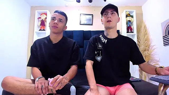 DamianAndMAximoo online show from 2, 12, 2025