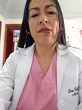 JustSamantha  online show from 17, 1, 2026