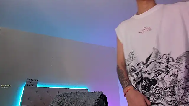 Snapshot of stanandrose_ chatting on 18, 3, 2026 stanandrose online show from 18, 3, 2026