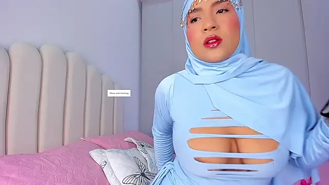 Amira-Zahra online show from 8, 5, 2026