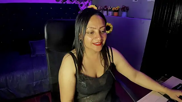 Dasha Brunn online show from 4, 2, 2026